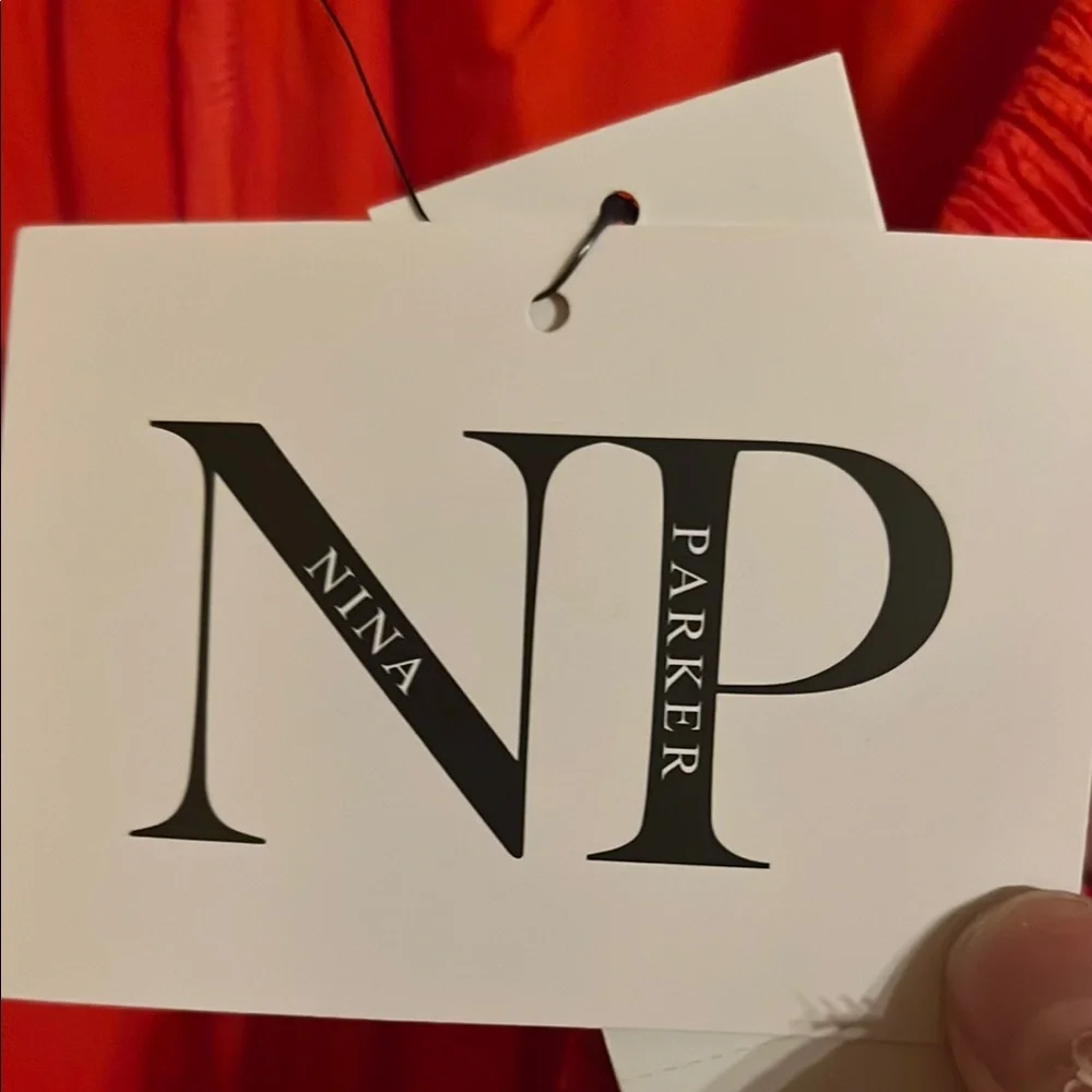 NWT Nina Parker white Wide Leg available in Red also (separately ) - Picture 9 of 14